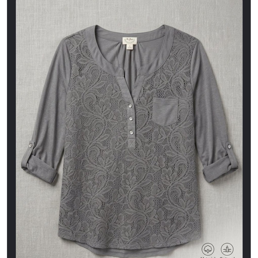 Belle du Jour Grey Lace Front Henley Top 3/4 Roll Tab Sleeve Large